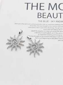 1pc Sunburst Pendant Necklace Charm, Elegant Daily Wear For Women - Silver - View 1