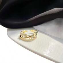 1枚锆石开口戒指，简约奢华设计，百搭叠戴戒指 - 金色 - 查看 3