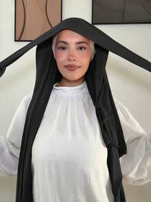 1件装系带式速戴针织头巾。柔软透气，不易起球，系带式设计——舒适百搭的穆斯林日常头巾，适合所有季节，佩戴方便，造型百变。 - 彩色 - 查看 13