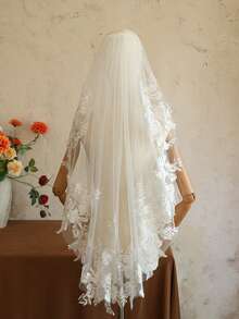 1pc Fingertip Length Floral Lace Applique Veil, Bridal Hair Accessory With Metal Comb, White/Ivory Wedding Decor - Multicolor - View 7