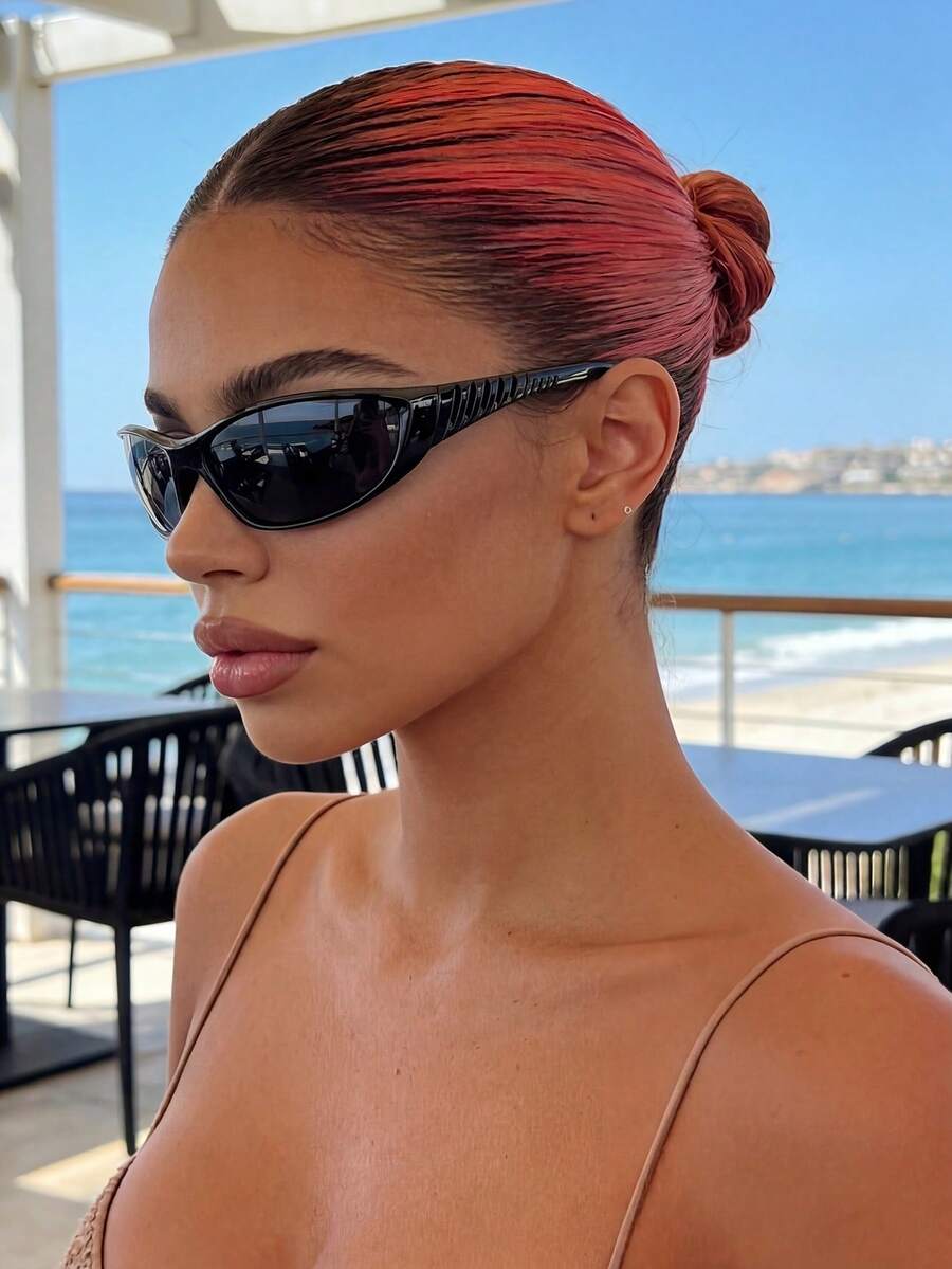 男女皆宜的复古小框黑色时尚塑料街头风太阳镜，Y2K派对海滩旅行日常佩戴 - 黑色 - 查看 1