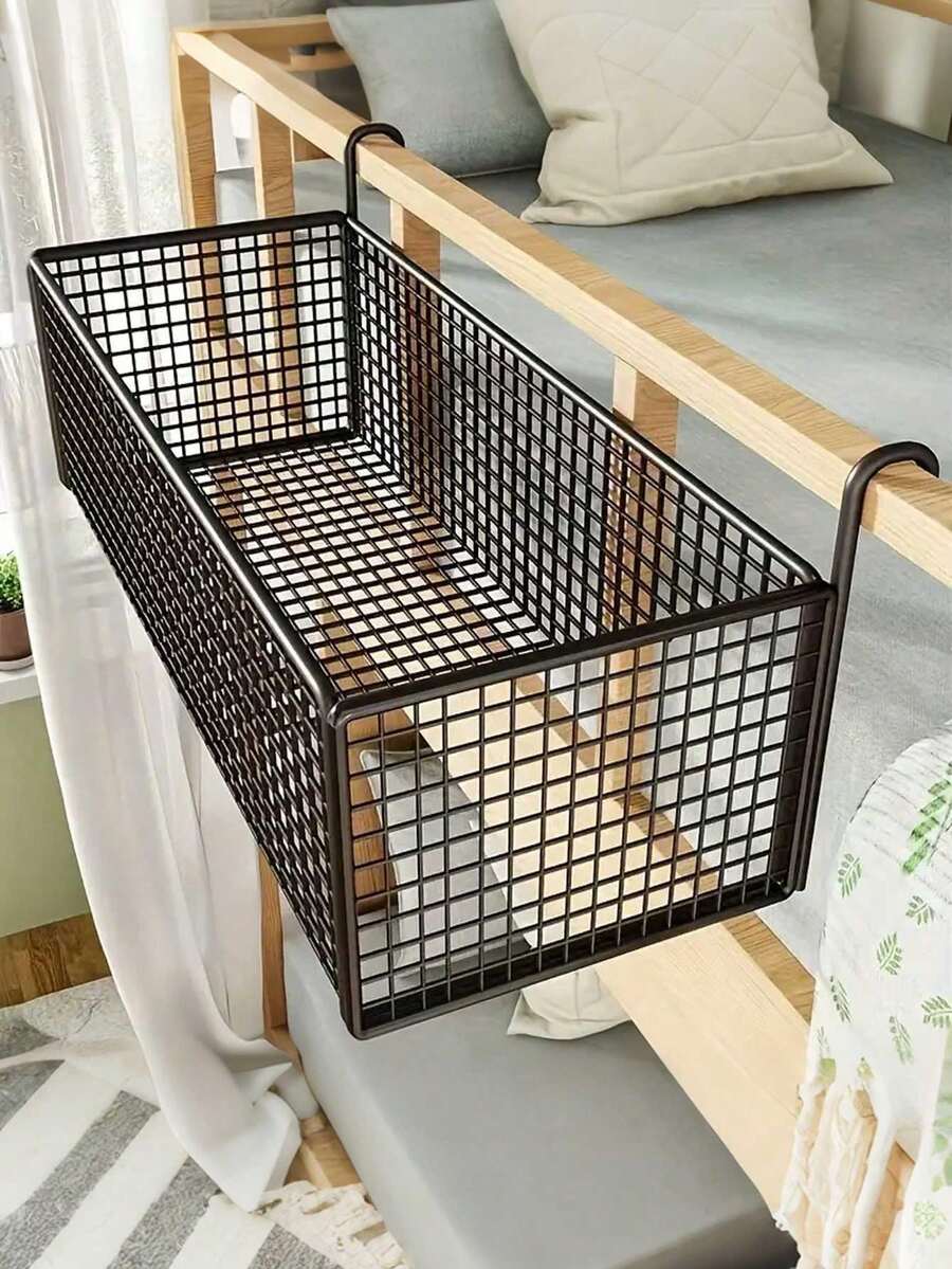 Giỏ treo đồ cạnh giường bằng sắt mỹ thuật, kệ đựng đồ cạnh giường, giỏ đựng đồ cạnh giường ký túc xá, giỏ treo cửa bằng gang - Màu đen, lưới đan, giá đựng đồ đa năng với khung kim loại chắc chắn và cơ chế móc treo an toàn, tiết kiệm không gian. Thích hợp để đựng quần áo, đồ chơi, chăn ga gối đệm - dùng trong ký túc xá, phòng ngủ, tủ quần áo. Giỏ đựng đồ đan, kệ cạnh giường tiết kiệm không cần khoan. - Nhiều màu - Xem 1