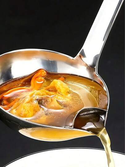 Stainless Steel Separated Oil Strainer Ladle, Filtering Soup Ladle, Oil Straining Soup Ladle, Separated Soup Ladle, Household Kitchen Ladle, Integrated Filtering Soup Ladle