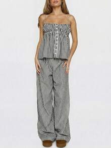 Ensemble top à bretelles fines sexy, top rayé à design boutonné et pantalon large. Tenue élégante de style universitaire vibrante pour la saison des remises de diplômes. Nouvelle arrivée printemps/été - Noir et Blanc - Voir 6