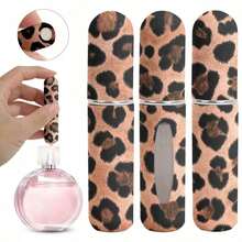 Chai xịt nước hoa mini 5ml cầm tay, có thể đổ đầy lại từ đáy, họa tiết hoa và bướm trang nhã, chống rò rỉ, vật dụng làm đẹp thiết yếu cho phái nữ, phụ kiện nước hoa cao cấp phù hợp cho túi xách và du lịch, món quà lý tưởng cho việc chăm sóc bản thân của phụ nữ. - Một kích cỡ phù hợp cho tất cả - Xem 13
