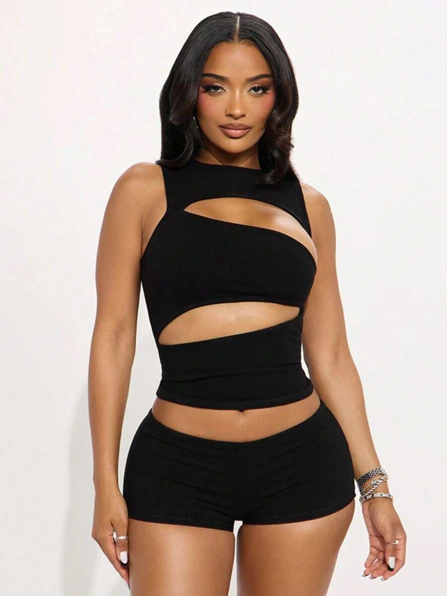 Women's Spring And Summer Round Neck Pullover Hollowed-Out Vest Solid Color Hip-Hugging Pants Mini Set - 黑色 - 查看 1