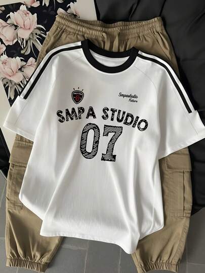 美式运动风黑白条纹插肩袖 SMPA STUDIO 07 印花短袖T恤，女士休闲上衣，韩式复古数字07印花T恤，春秋季叠穿或日常穿着，学院风条纹插肩短袖夏季