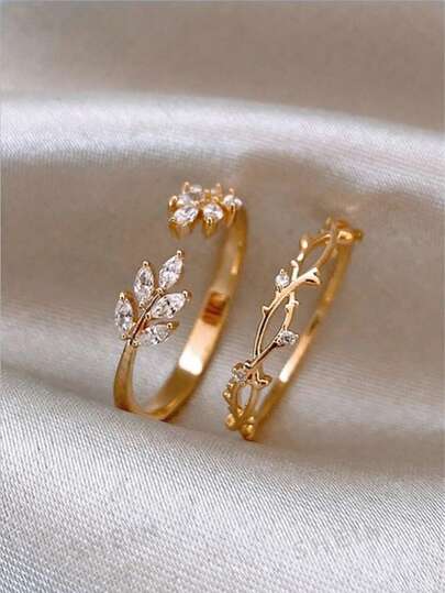 一套时尚奢华猫眼石叶子开口戒指，适合日常佩戴的珠宝配饰