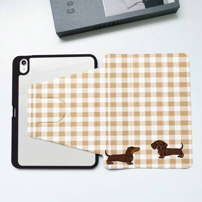 这款精致的黑色防震平板电脑保护套采用高档格子腊肠犬图案，三折式设计有效防止标签泄露。它配备亚克力背板，支持合上/打开时唤醒/睡眠功能，并提供全方位防震镜头保护。时尚男女皆宜，是时尚达人的理想之选。这款简约美观的平板电脑保护套兼容以下型号：iPad 10.2英寸（第八代，2020款）/iPad Air 11英寸（M2-2024款）/iPad Pro 11英寸（M4-2024款）/第十代/第十一代（A16芯片）/iPad Pro 12.9英寸/iPad Air 4/5 10.9英寸/iPad Pro 11英寸（2022款）/荣耀
