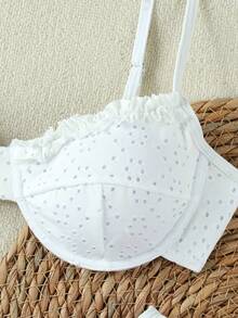 2026 Summer & Spring French Style White Ruffle Bikini Swimsuit, Sexy Beach Vacation 2 Pieces Swimwear, Fashionable Girl Style - White - View 4