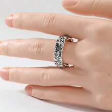 Anello in rame lavorato a mano con motivo floreale elegante e carino, gioiello di moda adatto per feste e raduni, un regalo ideale per le donne - argento antico - Visualizzare 6