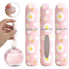 Chai xịt nước hoa mini 5ml cầm tay, có thể đổ đầy lại từ đáy, họa tiết hoa và bướm trang nhã, chống rò rỉ, vật dụng làm đẹp thiết yếu cho phái nữ, phụ kiện nước hoa cao cấp phù hợp cho túi xách và du lịch, món quà lý tưởng cho việc chăm sóc bản thân của phụ nữ. - Một kích cỡ phù hợp cho tất cả - Xem 20