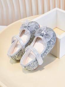 1双女童甜美闪亮蝴蝶结公主鞋，适合婚礼、派对、所有季节 - 銀色 - 查看 4