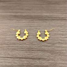Brincos de argola delicados com coração dourado e miçangas, estilo vintage minimalista, em aço inoxidável, perfeitos para o dia a dia. Ideal para presentear em casamentos, festas e aniversários. - Ouro - Ver 13