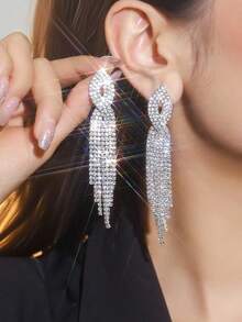 一对奢华闪亮全镶钻吊坠耳环，适合约会、婚礼、周年纪念、派对和日常佩戴。 - 銀色 - 查看 5