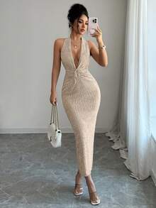 abyoxi 黑白竖条纹露背V领抽绳褶皱开衩长裙 - 精致性感风格 - 杏色 - 查看 1