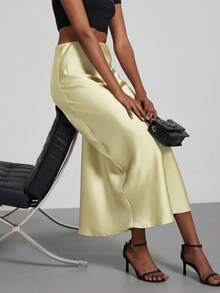Chân váy maxi nữ Se-Helo Fashion chất liệu satin co giãn - Màu vàng nắng, thanh lịch mùa xuân. - Ánh nắng vàng - Xem 5