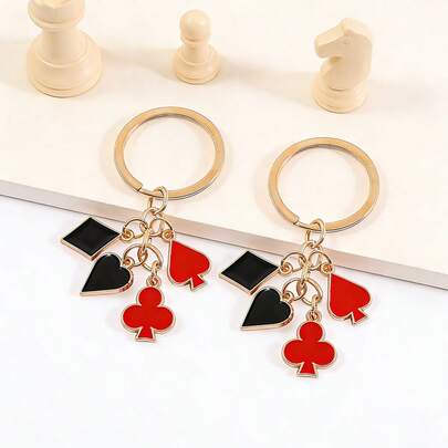 2 piezas Llavero de metal con diseño de naipes creativos, accesorio de bolso y ropa con esmalte de los 4 palos rojo y negro, con tema de naipes