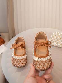 Chaussures tressées avec nœud papillon pour filles, semelle souple antidérapante, chaussures de princesse pour enfants au style artistique, nouvelle arrivée pour le printemps et l'automne - Tabac - Voir 5