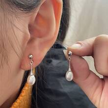 Đôi bông tai ngọc trai nước ngọt tự nhiên dáng dài, thời trang và đơn giản. Món quà Ngày của Mẹ dành tặng mẹ và bạn gái. - hoa tai - Xem 2