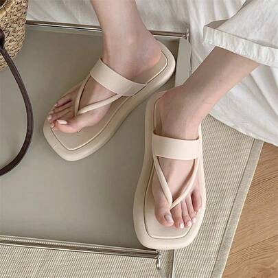 Dép xăng đan nữ, dép xỏ ngón nữ, dép đi biển, dép nữ, dép xăng đan nữ thanh lịch, dép xỏ ngón nữ màu trơn, dép đi biển đế mềm PVC nhẹ, dép đi biển chống trơn trượt.