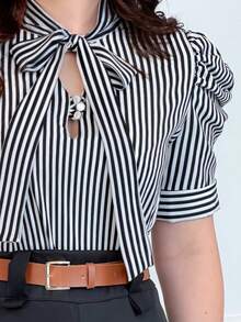 Short-Sleeved Striped Blouse With Puff Sleeves, Bow, And Button. - Black - View 4