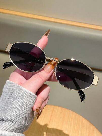 1pc משקפי ראייה אובליים בסגנון רטרו לנשים, משקפי ראייה אופנתיים עם מסגרת מתכת קטנה, אביזרי חוף לנשים, משקפי ראייה לנשים, בגדי סתיו/חורף לנשים, מתנה עסקית קז'ואל, חופשת חוף קיצית, טיולים בחוץ, מסגרת אובלית בסגנון רטרו, תלבושת לטיולים, חובה לעונת בית הספר