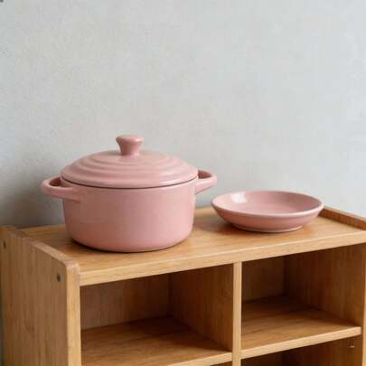 Taças de pudim de cerâmica, ramequins listrados para suflê, tigelas duplas para ovos cozidos no vapor, tigelas para sorvete para uso doméstico.