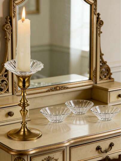 Bộ 3 chân nến sọc lượn sóng kèm khay hứng nước, chân nến có gờ với tấm chắn nước, thích hợp cho nến, phù hợp sử dụng hàng ngày trong gia đình, lễ hội, đám cưới, bữa tối lãng mạn, Giáng sinh, Lễ Tạ ơn và các dịp trang trí ngày lễ khác.