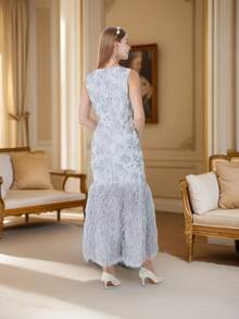 DEVCHATA Elegantes Luxus Damen Jacquard Bankett Kleid, ärmellose Damen Maxikleid mit rundem Ausschnitt und Meerjungfrauenschnitt, ideale Wahl für Partys, ausstrahlt hochwertige Eleganz (zufälliges Blumenmuster) - Silber - Übersicht 3