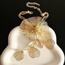 Designer Floral Tassel Necklace For Women, Light Luxury Niche High-End Exaggerated Collarbone Chain Dress Neck Accessory - Gold - View 4