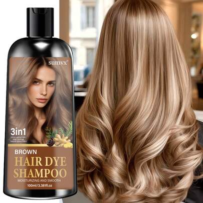 这款三合一人参生姜洗发水采用植物配方，温和不刺激头皮。它能有效遮盖白发，持久亮丽发色，并滋养秀发。适合所有发质。