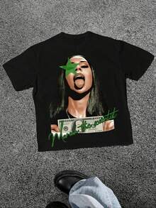 Mariah The Scientist Graphic Print T-Shirt, Soft Casual Short Sleeves, 6.35 Oz Heavyweight Printed T-Shirt - 黑色 - 查看 1