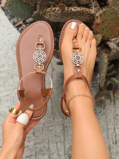 1 Paar Damen Sommer Flach Sport Sandalen, Mode Metall Dekor Zehentrenner, Strand Urlaub Casual Große Größen Boho Braun vielseitige Schuhe