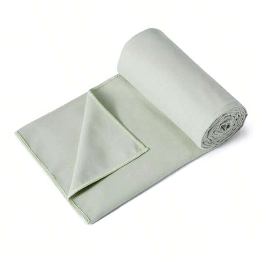 Amazon Basics - Toalla de Camping y Senderismo Toalla de Microfibra - Verde niebla - Ver 1