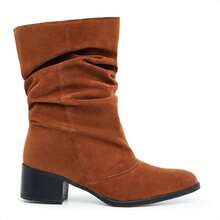 Women's Slouch Boot With Wrinkled Detail In Synthetic Suede - Elegance And Premium Quality - Camel - View 8