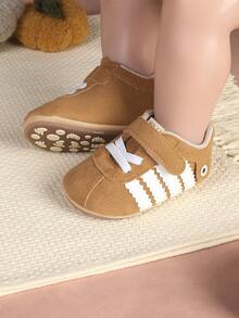1 đôi giày thể thao casual kẻ sọc cho trẻ nhỏ, thích hợp cho mùa xuân và mùa thu. - màu nâu - Xem 3