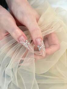 30 Pieces Press On Nails Long Droplet Shape/The Fairy Like And Luxurious Style Bare Butterfly Diamond Nail Art Is Exquisite And Full Of Atmosphere, Suitable For Weddings, Dinners, Photography And Other Occasions That Require Atmosphere. It Is A Typical Niche High-End Bridal Style Nail Art. - Multicolor - View 2