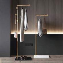 Coat Rack - Goldener Ständer + weißer Sockel - Übersicht 3