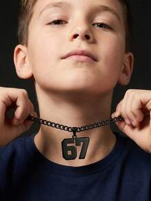 1pc European And American Punk Hip-Hop Baseball Football Arabic Numeral 67 Pendant Necklace, Exaggerated Sweater Chain Gold Necklace, Suitable For Boys Girls Children Football Enthusiasts, Fashionable Sports Style Street Outdoor Party Vacation Back To School Daily Wear Accessory - Multicolor - View 5