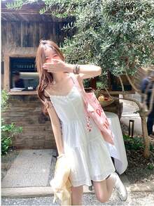 新款女士极简浪漫轻盈吊带连衣裙，小白裙，飘逸A字裙，春夏款 - 白色 - 查看 1