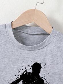 Conjunto casual diario de camiseta de manga corta con cuello redondo y estampado de sombras, y pantalones cortos para bebé niño - Gris - Ver 4