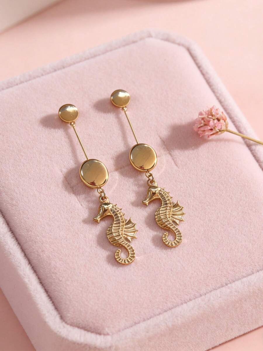 1 Pair Women's Resort Style Dangle Earrings, Metal 3D Ocean Element Design, Suitable For Daily Wear And Beach - Seahorse + Oval - View 1