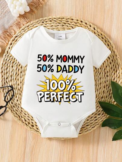 男婴趣味字母标语印花短袖连体衣