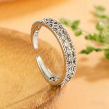 1 chiếc nhẫn bạc S925 thiết kế lưới rỗng, đính đá zirconia tổng hợp, bản nhẫn có thể điều chỉnh, trang sức thanh lịch và sang trọng để đeo hàng ngày dành cho nữ. - Bạc - Xem 3