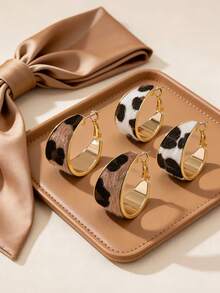 1 Đôi bông tai vòng kiểu cổ điển thanh lịch bằng da lộn giả họa tiết da báo và bò tót, thích hợp cho các dịp lễ, sinh nhật, hẹn hò, tiệc tùng, kỳ nghỉ, và trang phục thường ngày. - Hoa tai - Xem 8