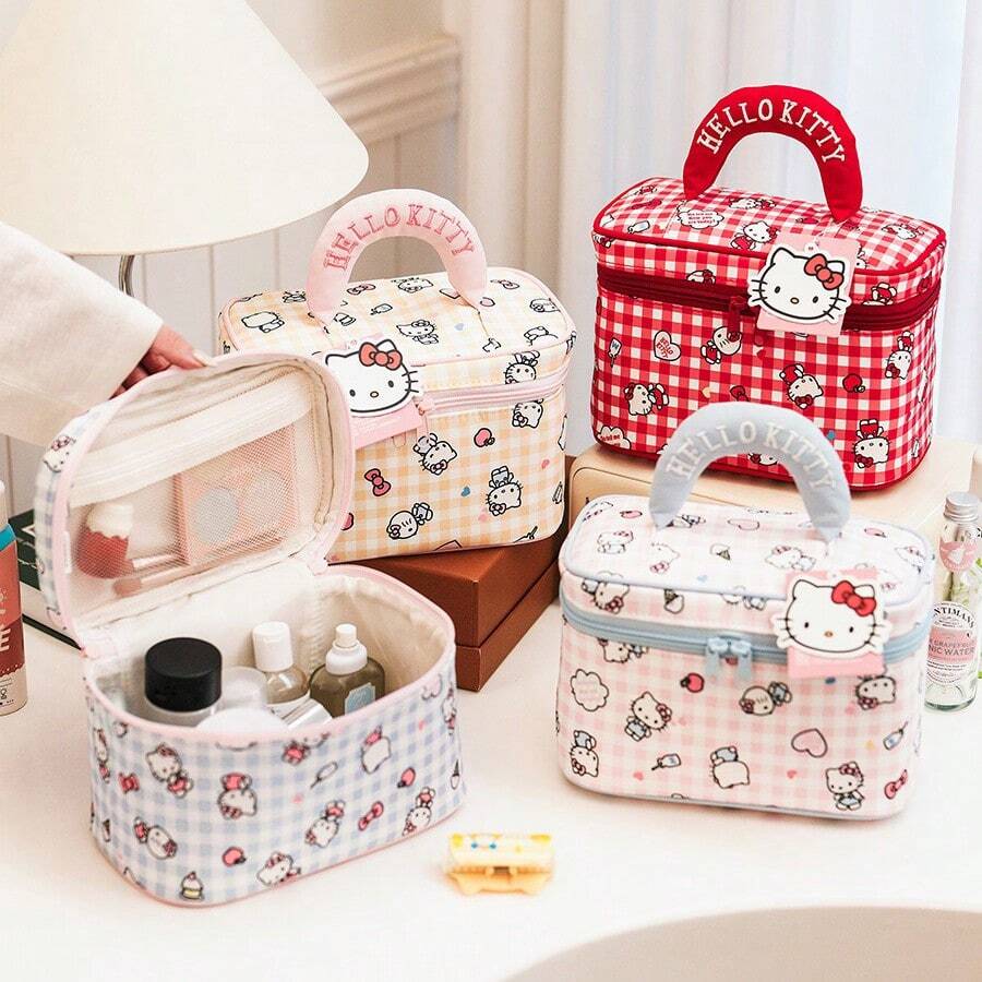 SANRIO （正版授权）三丽鸥系列Hello Kitty全印花化妆包，可爱柔软手提包，适合收纳化妆品