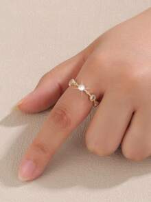 1 pièce Bague pour femme, bague sertie de zircone cubiques super brillants de conception de niche, bande ouverte réglable, polyvalente pour le port quotidien et les cadeaux - Anneau ouvert - Voir 3