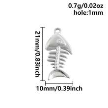 2 mặt dây chuyền hình động vật cổ điển, mặt dây chuyền hình cá giọt dầu bằng thép không gỉ 304, mặt dây chuyền kim loại quyến rũ để làm trang sức, hình xương cá, cá vàng, đuôi cá chép, phụ kiện tự làm vòng cổ, vòng tay, bông tai, chống thấm nước, chống phai màu, phù hợp cho cả nam và nữ, chủ đề biển, bãi biển, mùa hè. - Hình học - Xem 12