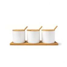 Set Of 3 Ceramic Jars With Lids And Bamboo Spoons + Bamboo Tray For Spices, Sugar, White Or Black Coffee - Blanco - No se permite escribir - Ver 1